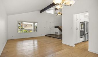 2325 Parkway Dr, Camarillo, CA 93010
