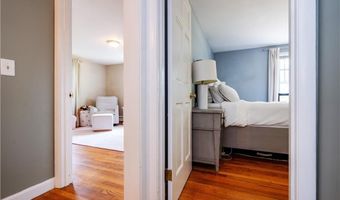 185 Brookhaven Rd, North Kingstown, RI 02852