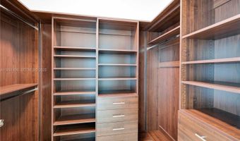 3131 NE 188th St 2-1005, Aventura, FL 33180