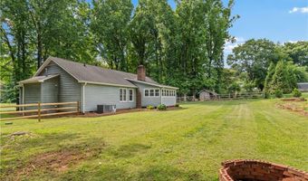 168 Whitehead Dr, Advance, NC 27006