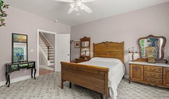 6 White Pond Blvd, Beaufort, SC 29902