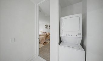 9459 Beverly Crst, Los Angeles, CA 90210