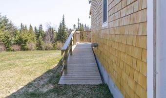 52 Kent Rd, Addison, ME 04606