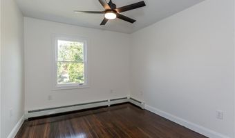126 Columbia Ave, Cranston, RI 02905