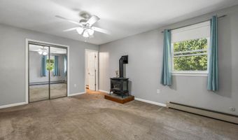 6 Woodland Cir, Bow, NH 03304