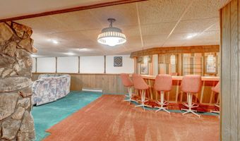 5241 Dommers Dr, Fitchburg, WI 53711