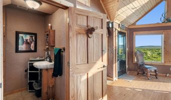 6 CATTLE DRIVE Ln, Cora, WY 82925