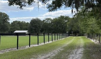 559 SW 15th Ct, Bell, FL 32619