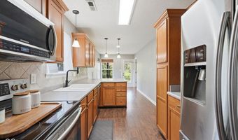 10216 Clear Sky Dr, Avon, IN 46123