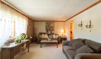 905 Roosevelt Ave, Aliquippa, PA 15001