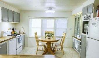 1121 Cedar St, Carlin, NV 89822