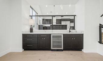 729 W LOCUST Dr, Chandler, AZ 85248