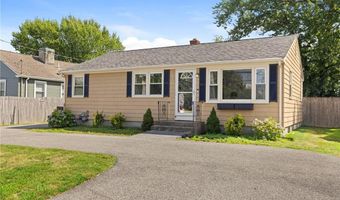 794 Main Ave, Warwick, RI 02886