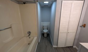 25 N Boston Ave, Atlantic City, NJ 08401