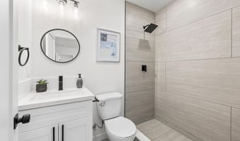 9753 Mercedes Ave, Arleta, CA 91331