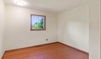 4403 W Riverview Dr, Alma, MI 48801