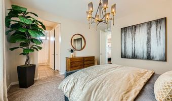 10313 Jade Point Dr, Las Vegas, NV 89135