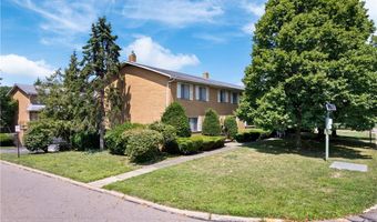 1665 Dominion Dr, Akron, OH 44313
