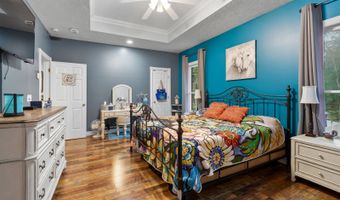 45 Edgewater Dr, Albany, KY 42602