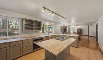 60282 Cree Cir, Bend, OR 97702