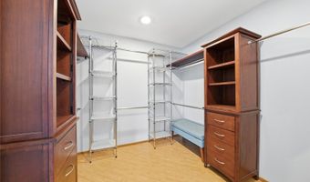 1386 Nanialii St, Kailua, HI 96734