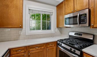 1730 PRESTON Rd, Alexandria, VA 22302