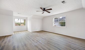 1029 Regency Dr, Acworth, GA 30102