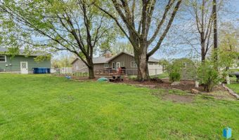 508 E Walnut St, Canton, SD 57013