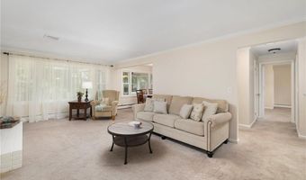 103 BIRCHWOOD Dr, North Kingstown, RI 02852