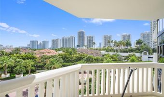 1000 W Island Blvd 504, Aventura, FL 33160