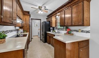 601 Castle Rd, Bartlesville, OK 74006