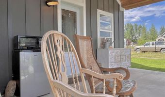 322 3rd St, Burlington, WY 82411