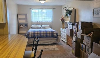 4 Woodbury Ln, Alexandria, KY 41001