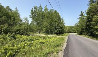15 Bowling Green Ln, Belfast, ME 04915