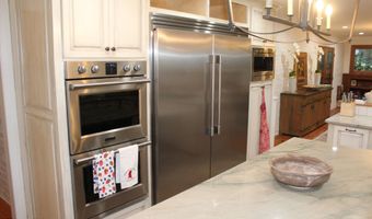 415 Perkins Dr, Brookhaven, MS 39601