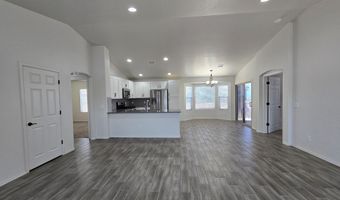 1704 Tenen Pass Dr, Benson, AZ 85602