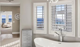 506 S Pacific St, Oceanside, CA 92054