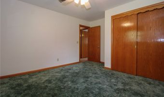 66 S Beverly Ave, Austintown, OH 44515