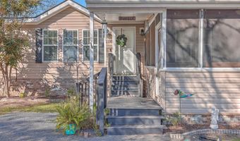 208 Catfish Landing Cir, Bonneau, SC 29431