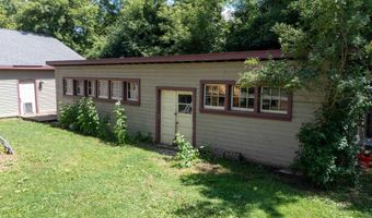 2443 E WISCONSIN Ave, Appleton, WI 54911