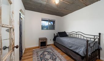 5 Mescalero Rd, Bent, NM 88314