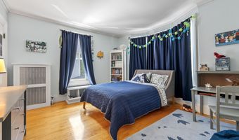 23 Chapel St, Augusta, ME 04330