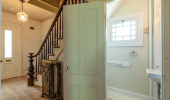 100 Cedar St, Belfast, ME 04915