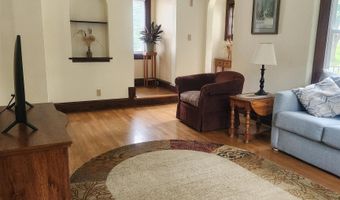 1509 W FRANKLIN St, Appleton, WI 54914