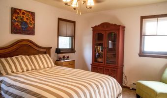 10 Woodlands Dr W, Angel Fire, NM 87710