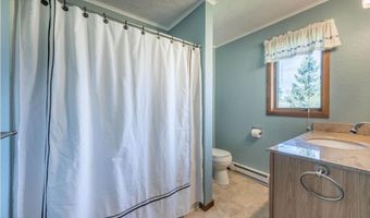 130 Linda Dr, Aurora, MN 55705