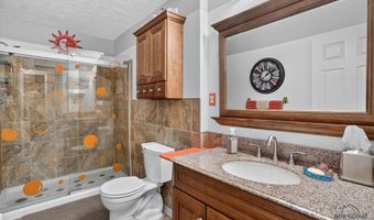 813 Barnes St, Albion, MI 49224