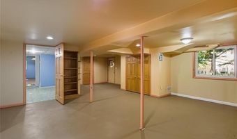 2050 S Wagner Rd, Ann Arbor, MI 48103