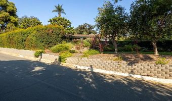4815 BEAUMONT Dr, La Mesa, CA 91941