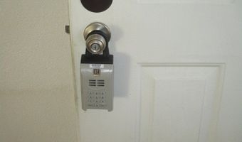 121 E 185th St, Ely, NV 89301